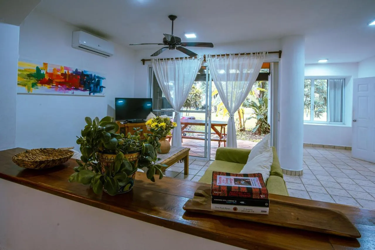Casa Feliz Villa Playa del Carmen